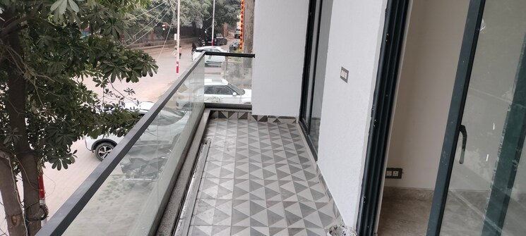 Balcony, signature-the-serenas 2 Bedroom 614 Sq.Ft. Apartment In Sohna Sector 36 Gurgaon 8046046