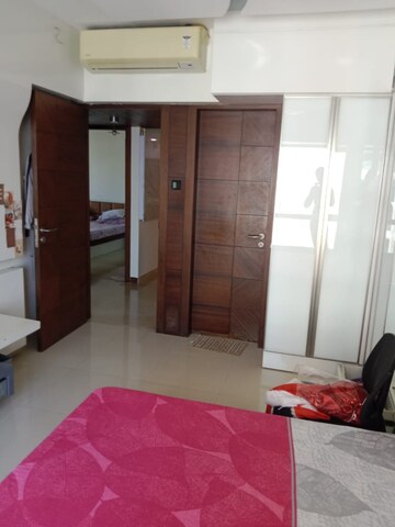 3 BHK Apartment For Rent in DB Orchid Woods, Goregaon East
