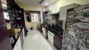 Master Bedroom in 3 BHK Apartment at Poseidon Apartment, Andheri West – for Sale