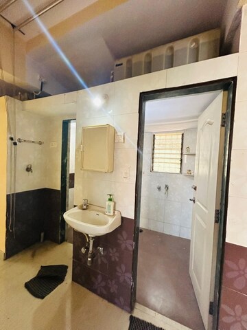 Room in 2 BHK Apartment at DLasa Heights, Nalasopara East – for Rent