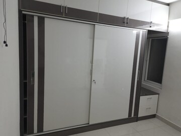 Room in 3 BHK Apartment at Shriram Liberty Square, Electronic City Phase ii – for Rent