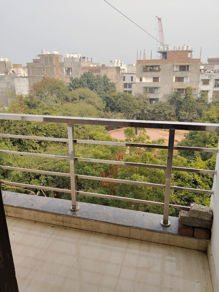 Balcony, saket 2 Bedroom 800 Sq.Ft. Builder Floor In Saket Delhi 8046189