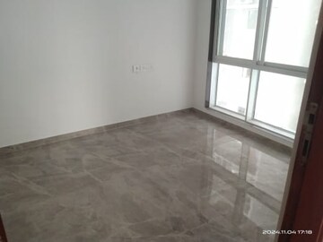 Room in 1 BHK Apartment at Goregaon West – for Sale