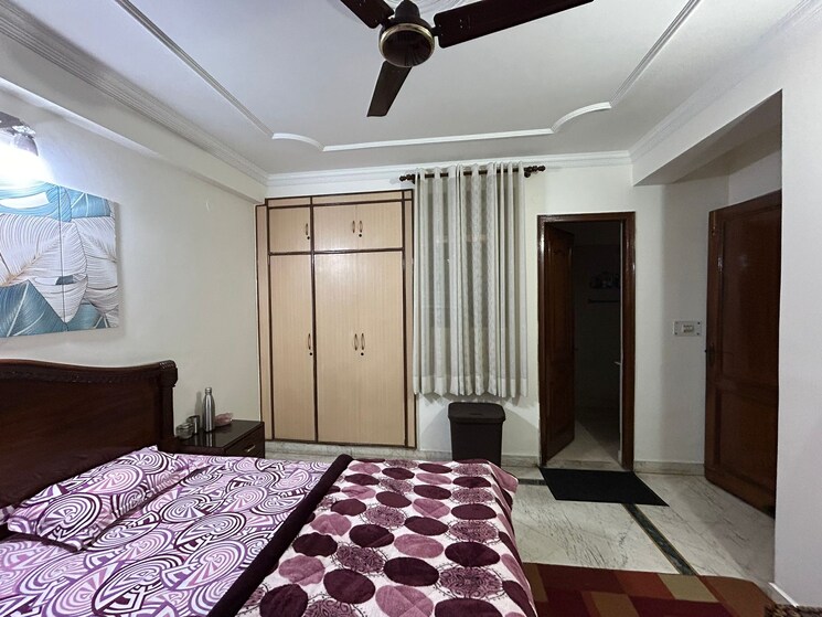 Bedroom, rajendra nagar sector 5 3.5 Bedroom 1890 Sq.Ft. Builder Floor In Rajendra Nagar Sector 5 Ghaziabad 8046225