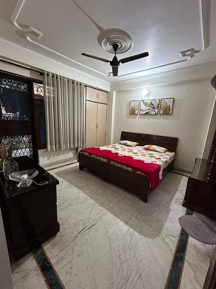 Bedroom, rajendra nagar sector 5 3.5 Bedroom 1890 Sq.Ft. Builder Floor In Rajendra Nagar Sector 5 Ghaziabad 8046225
