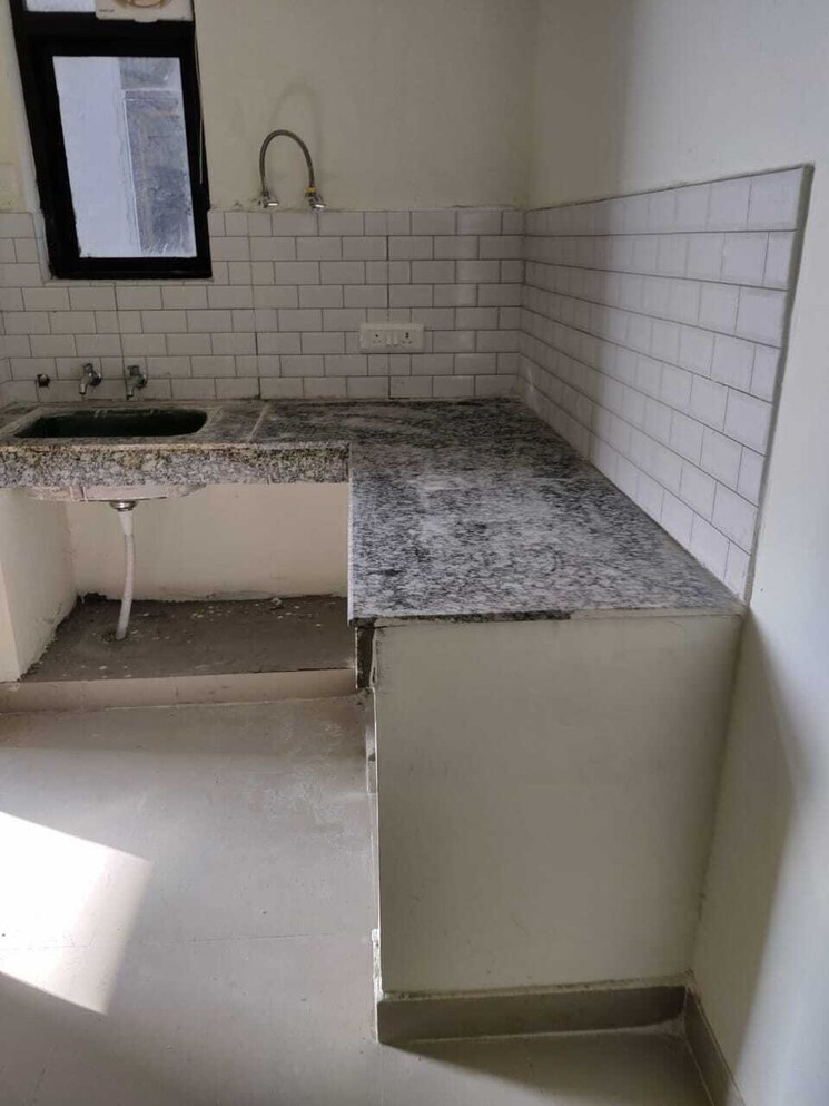 Kitchen, amolik-sankalp 3 Bedroom 851 Sq.Ft. Apartment In Sector 85 Faridabad 8046141