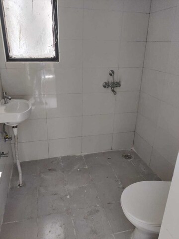 Bathroom in 3 BHK Apartment at Amolik Sankalp, Sector 85 – for Rent
