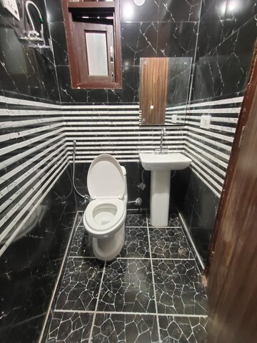 Bathroom in 2 BHK Builder Floor at Saket – for Rent