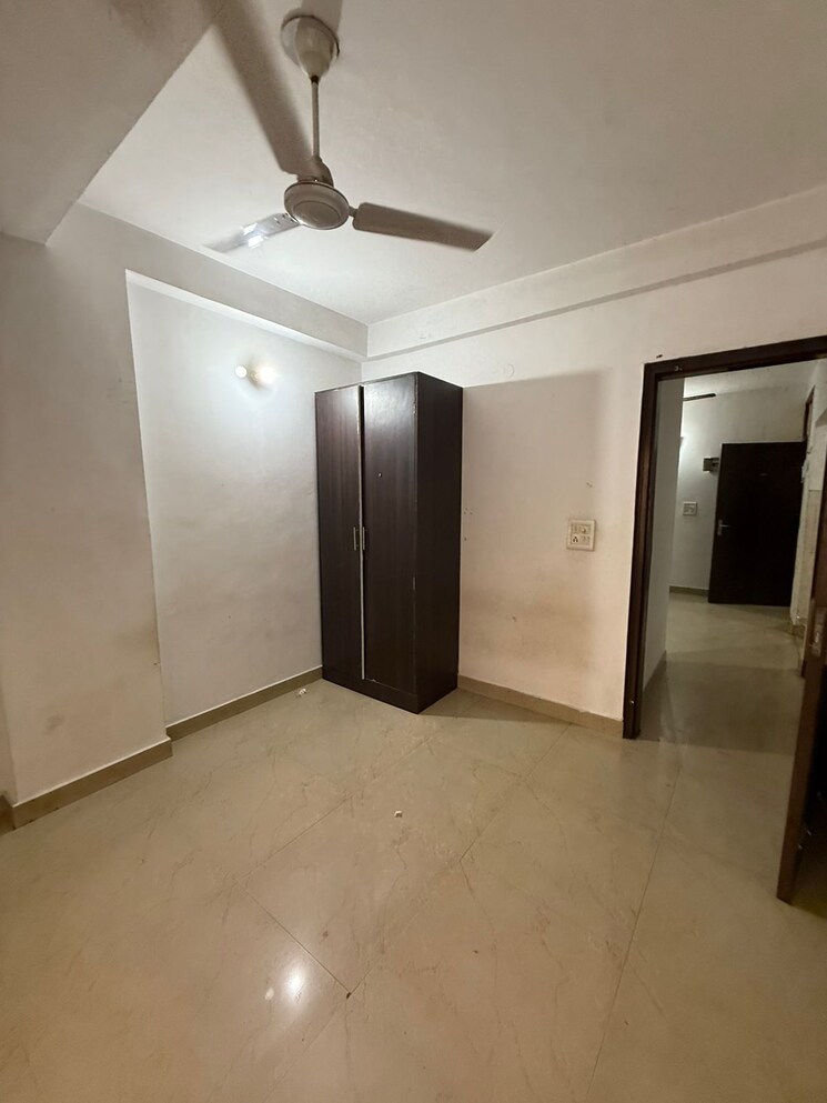 Room, saket 2 Bedroom 800 Sq.Ft. Builder Floor In Saket Delhi 8046254