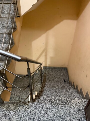 Room in 2 BHK Builder Floor at Saket – for Rent