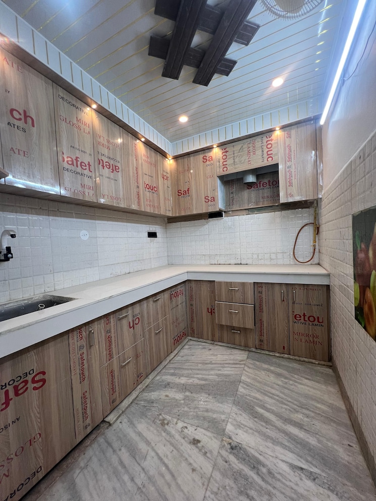 Kitchen, rajendra nagar sector 5 4 Bedroom 1900 Sq.Ft. Builder Floor In Rajendra Nagar Sector 5 Ghaziabad 8046410