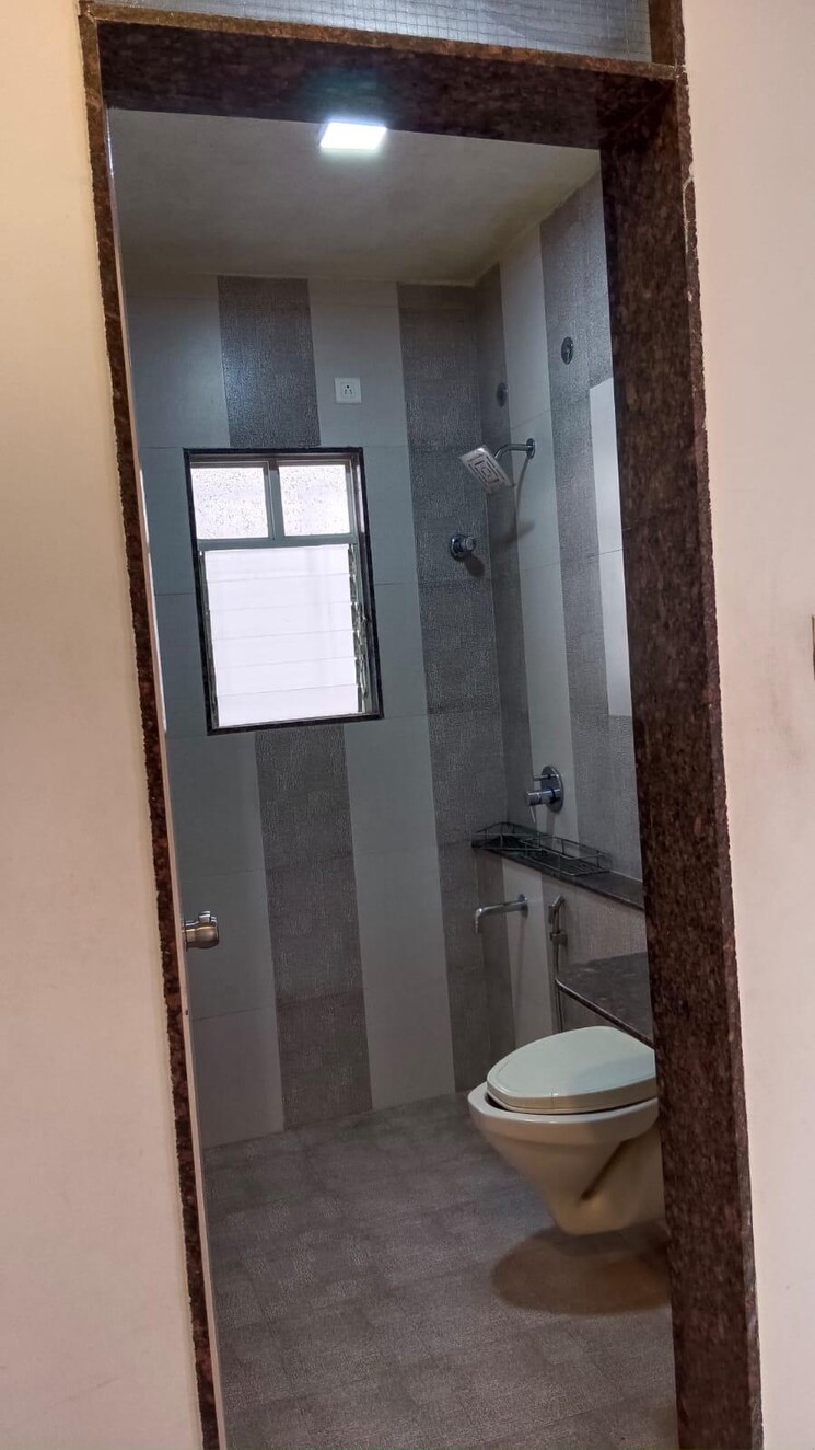 Bathroom, vanshaj-kiona 3 Bedroom 1574 Sq.Ft. Apartment In Balewadi Pune 8046406
