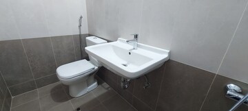 Bathroom in 2.5 BHK Apartment at Nanded Kalashree, State Bank Nagar – for Rent