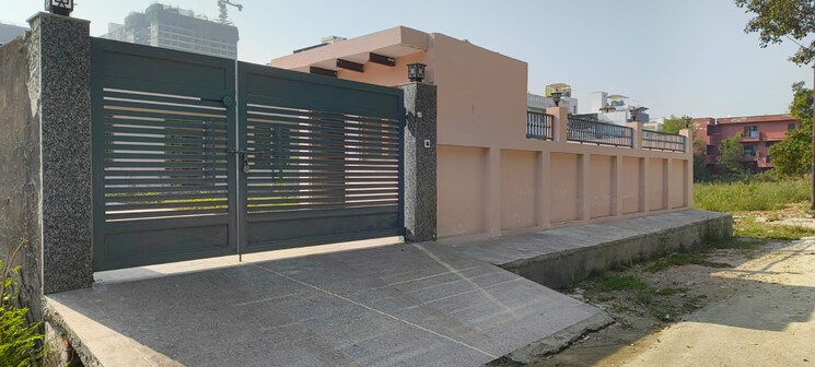 Exterior View, sector 70  126 Sq.Yd. Plot In Sector 70 Noida 8046452