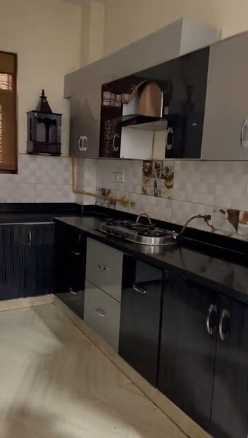 Kitchen in 4 BHK Builder Floor at Sector 43 – for Rent