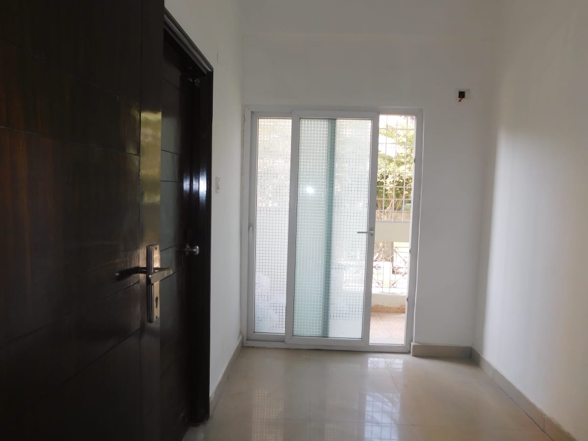 5 BHK + Pooja Room,Servant Room,Study Room,Extra Room Independent House For Sale in Sector 27