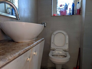 Bathroom in 1 BHK Apartment at Bandra West – for Rent