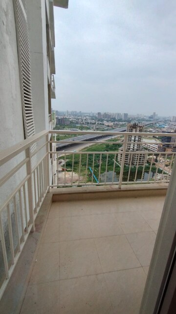 Balcony in 5 BHK Apartment at Indiabulls Enigma, Sector 110 – for Sale