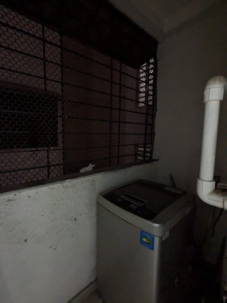 Bathroom, ozone-valley 2 Bedroom 834 Sq.Ft. Apartment In Kalwa Thane 8046696