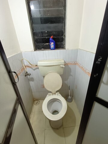 Bathroom in 1 BHK Apartment at Seawoods – for Rent