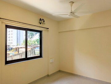 2 BHK Apartment For Rent in BDL Hresa, Chembur