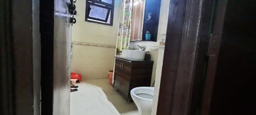 Bathroom in 2 BHK Apartment at SRS Royal Hills, Sector 87 – for Rent