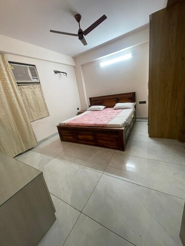 Living Room in 3 BHK Builder Floor at Ansal Sushant Lok I, Sector 43 – for Rent
