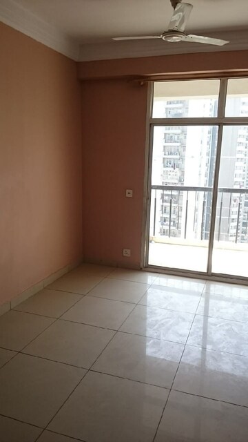 Room in 3.5 BHK Apartment at Saviour Greenisle, Sain Vihar – for Sale