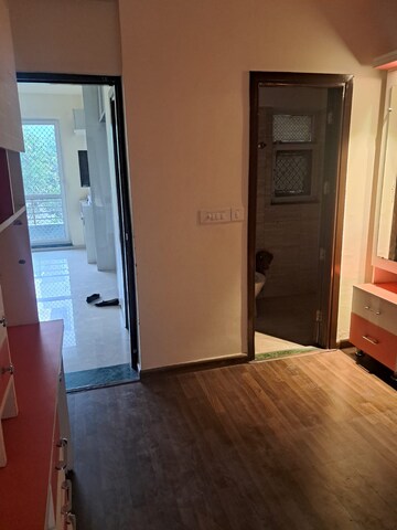 Room in 3 BHK Builder Floor at BPTP Parkland Pride, Sector 77 – for Rent