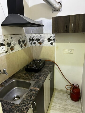 Master Bedroom in 2 BHK Builder Floor at Ardee City, Sector 52 – for Rent