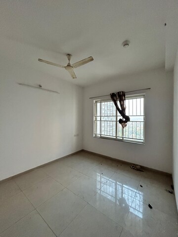 Room in 2 BHK Apartment at Kolte Patil Life Republic, Hinjewadi – for Rent