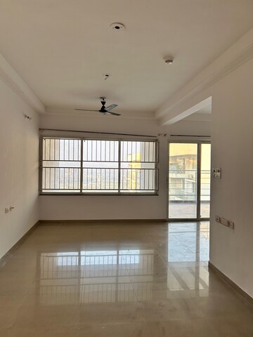 Room in 2 BHK Apartment at Kolte Patil Life Republic, Hinjewadi – for Rent