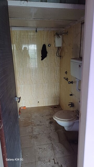 Bathroom in 3 BHK Apartment at Gaurav Woods Phase I, Mira Road – for Rent
