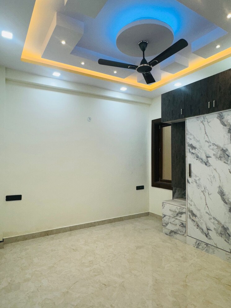 Room, gyan khand 3 Bedroom 1200 Sq.Ft. Builder Floor In Gyan Khand Ghaziabad 8046918