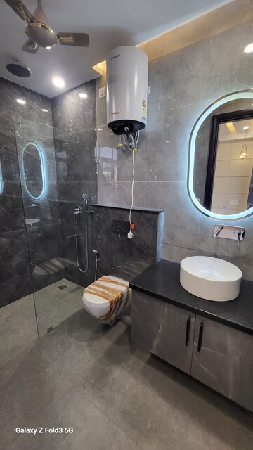 Bathroom in 3 BHK Builder Floor at Ansal Sushant Lok I, Sector 43 – for Sale