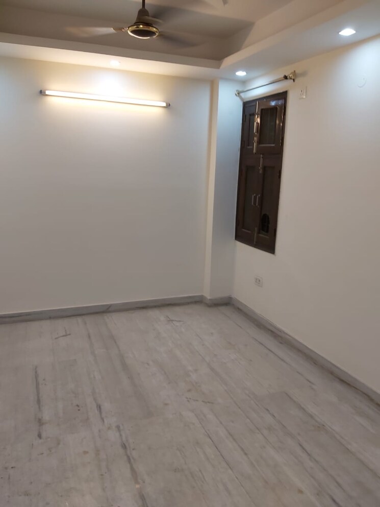 Room, nangal dewat 2 Bedroom 100 Sq.Yd. Apartment In Nangal Dewat Delhi 8046962