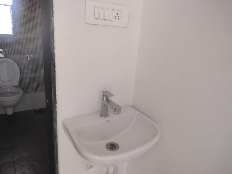 Bathroom, lodha-global-park 2 Bedroom 582 Sq.Ft. Apartment In Dombivli East Thane 8047000