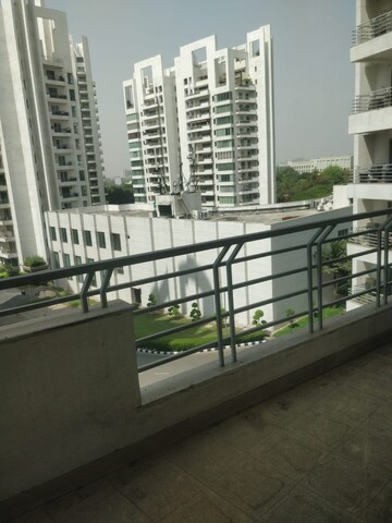 Balcony in 4 BHK Apartment at Parsvnath Exotica, Sector 53 – for Sale