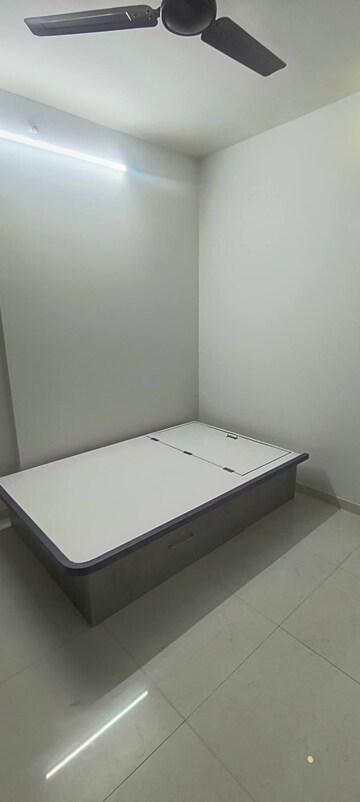 Bedroom in 2 BHK Apartment at Dhanori – for Rent