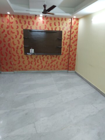 1 BHK Apartment For Rent in Goregaon West