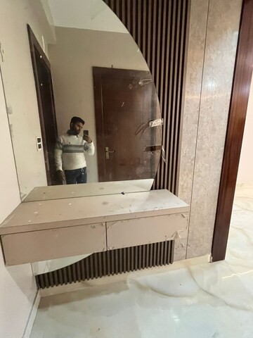 Bathroom in 3 BHK Apartment at Andheri West – for Rent