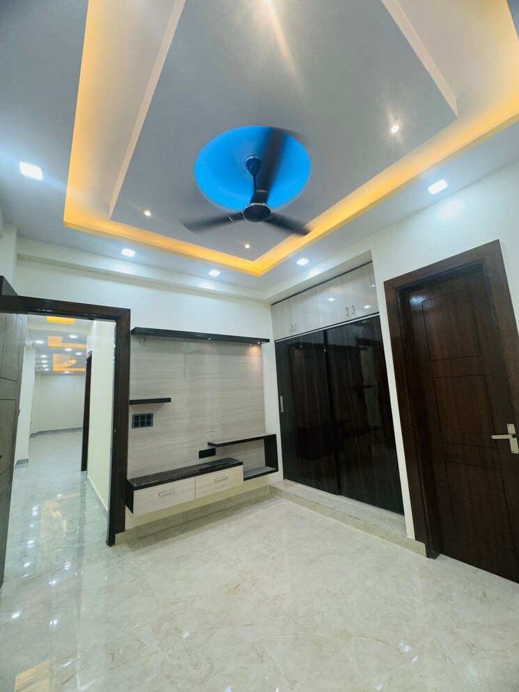 Room, gyan khand 3 Bedroom 1500 Sq.Ft. Builder Floor In Gyan Khand Ghaziabad 8047067