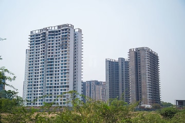 3.5 BHK Apartment For Resale in Paras Dews Sector 106 Gurgaon  8046904