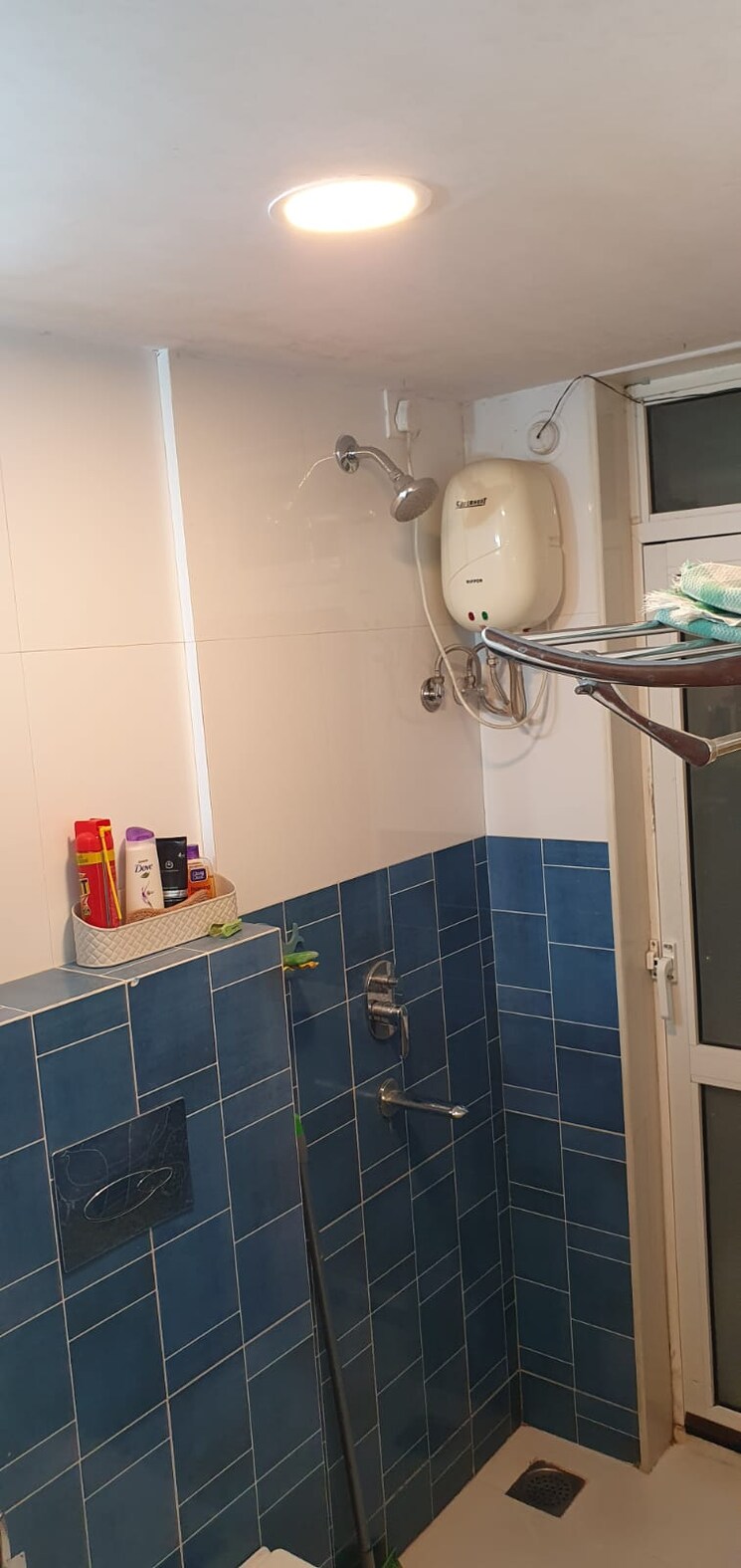 Balcony, lodha-amara 1.5 Bedroom 585 Sq.Ft. Apartment In Kolshet Road Thane 8047170