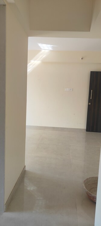 2 BHK Apartment For Rent in Shree Tirupati STG Signature Residency Ghodbunder Road Thane  8047191