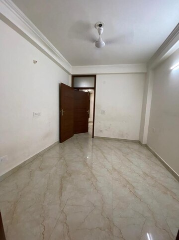 Room in 2 BHK Builder Floor at Palm Residency Chhatarpur, Chattarpur – for Rent