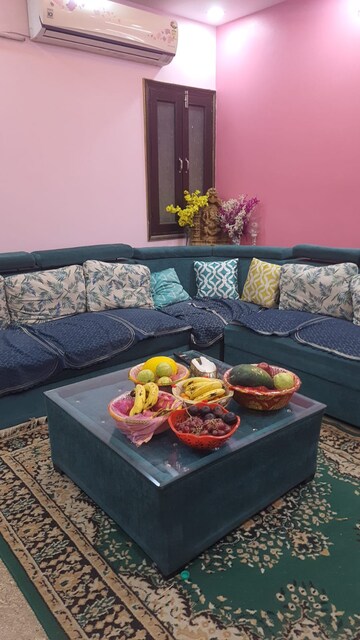 3 BHK Builder Floor For Rent in Dwarka Mor