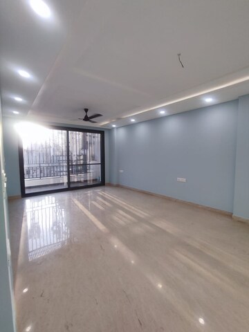 3 BHK Builder Floor For Rent in Saket