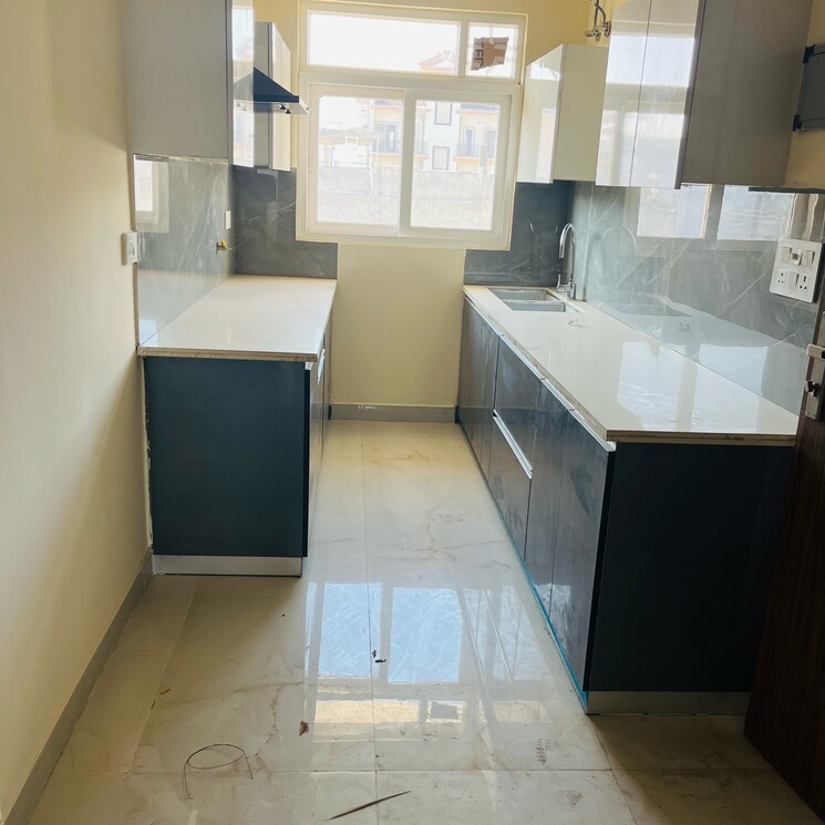 Kitchen, patiala road 3.5 Bedroom 1420 Sq.Ft. Apartment In Patiala Road Zirakpur 8047306