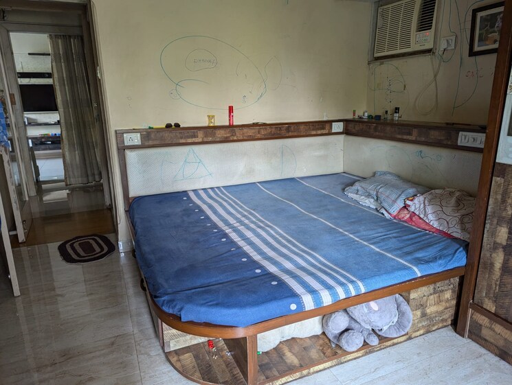 Balcony, lok-upvan-apartment-phase-2 2 Bedroom 750 Sq.Ft. Apartment In Vasant Vihar Thane 8047311